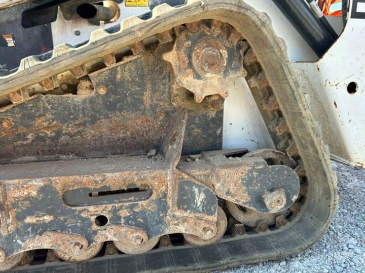 2019-bobcat-mt85-image-28