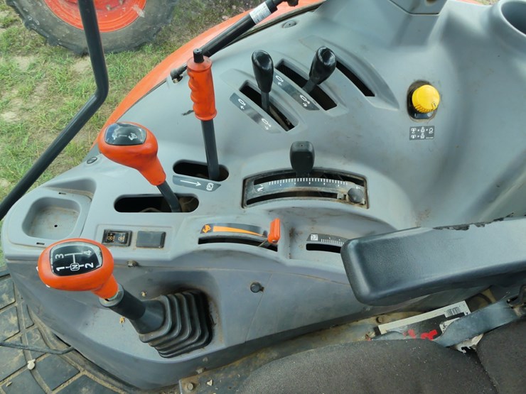 2023-kubota-m5-091d-image-12