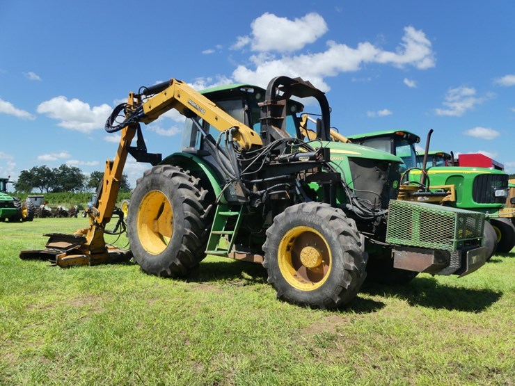 2014-john-deere-6105d-image-1