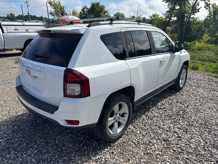 2014-jeep-compass-image-4