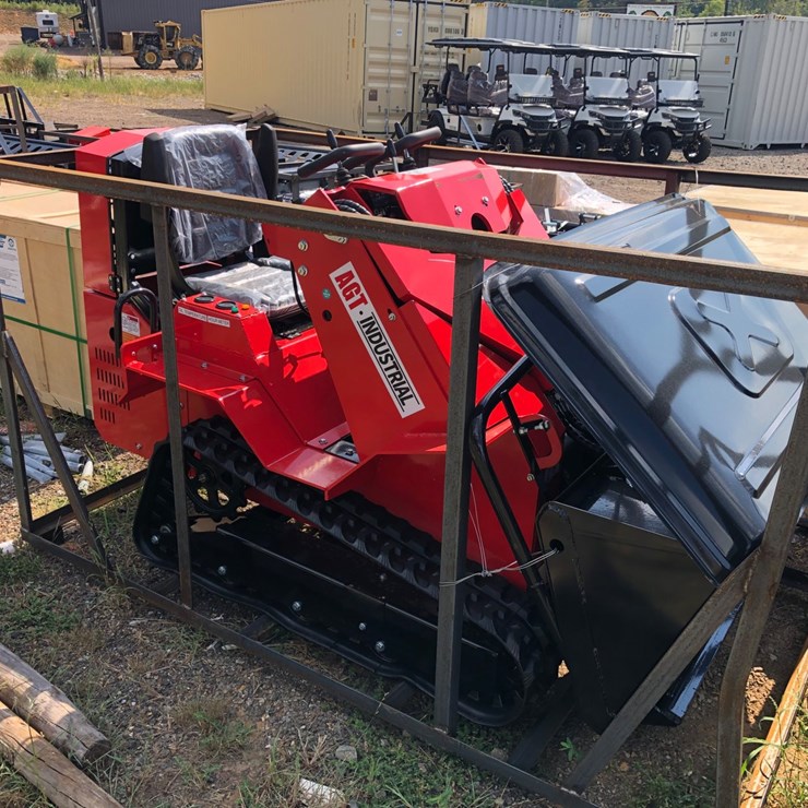 #105 • SDA-140T MINI SKID STEER