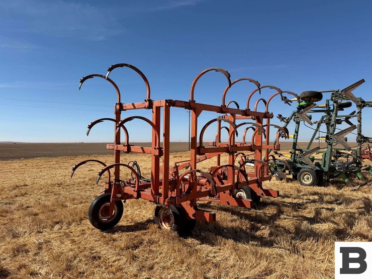 allis-chalmer-800-chisel-plow-image-4