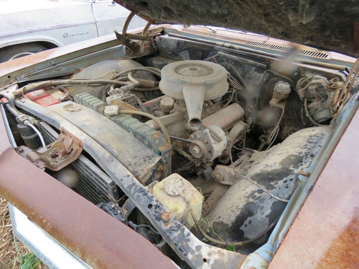 1966-impala-4dr-sedan-image-6