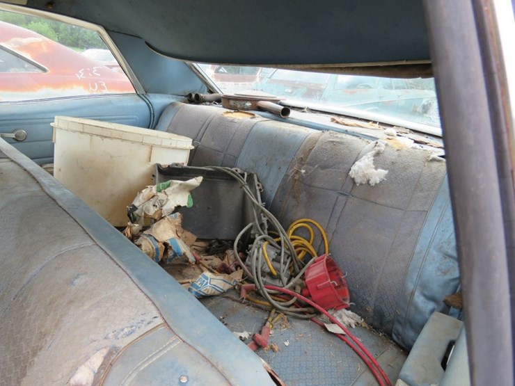 1966-chevrolet-impala-4drht-image-10