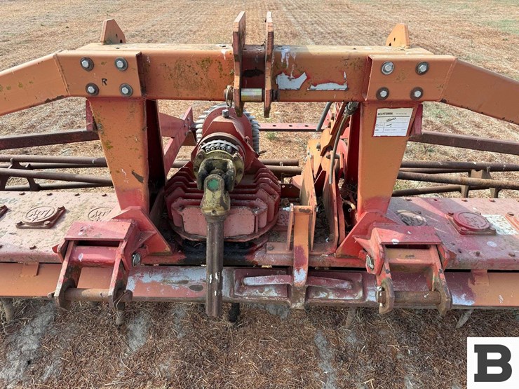 lelyterra-15'-power-harrow-image-12