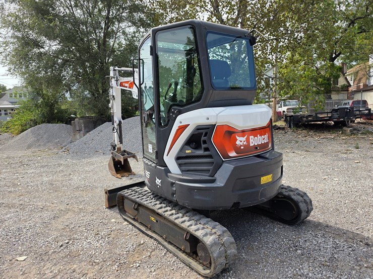 2022-bobcat-e35-image-5