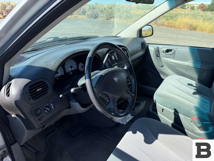 2005-dodge-grand-caravan-image-21