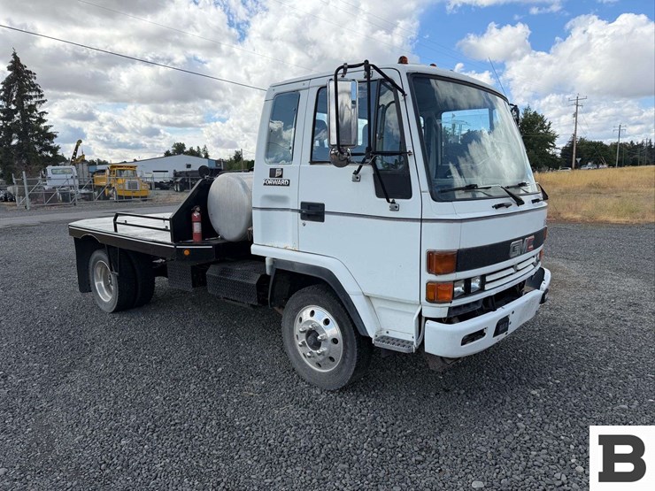 1997-gmc-w5500-image-8