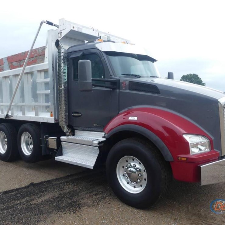 2019 KENWORTH T880