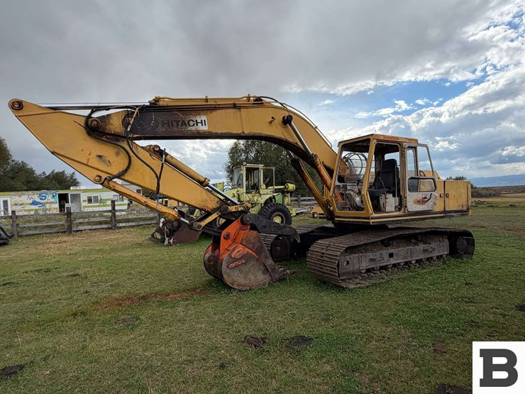 1985-hitachi-uh07-lc-7-image-1