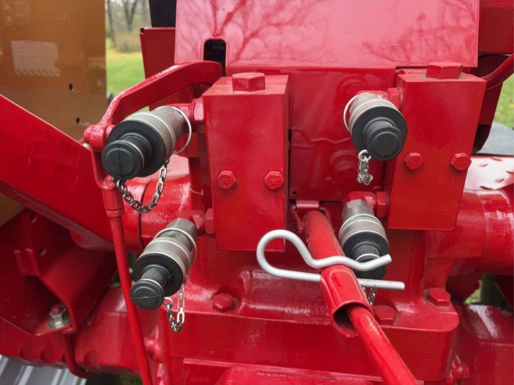 1970-1456-farmall-row-crop-mfwa-golden-demonstrator-image-72