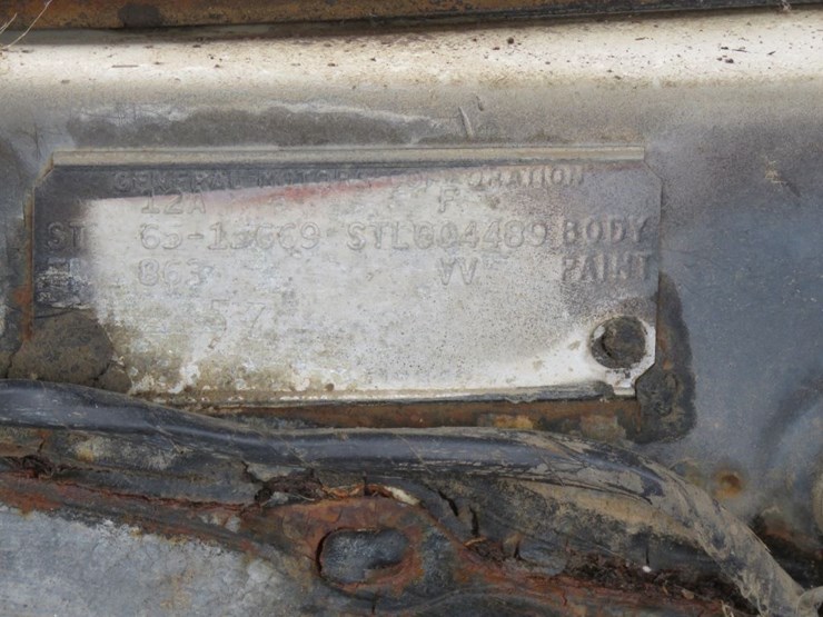 1965-chevrolet-biscayne-4dr-sedan-image-9