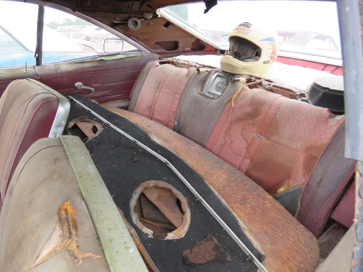 1966-chevrolet-impala-2dr-ht-image-7