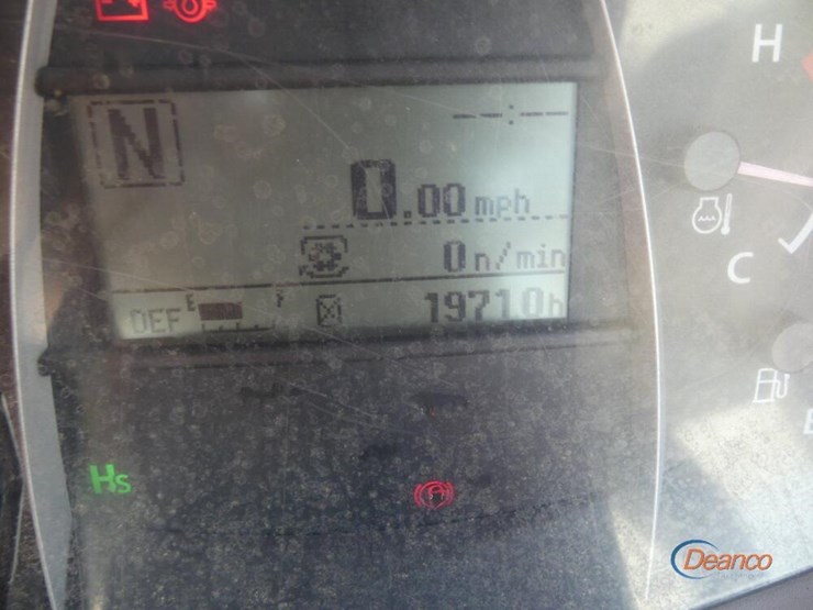 2018-kubota-m6s-111shd-image-29