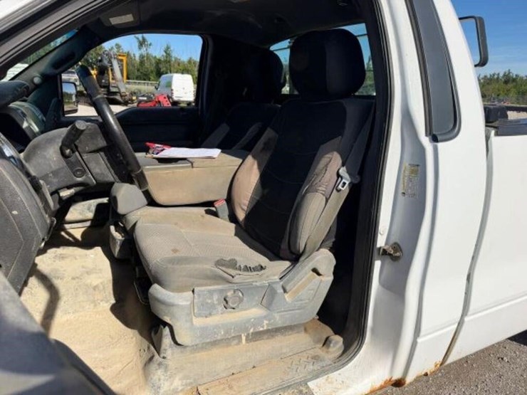 2014-ford-f150-xlt-image-18
