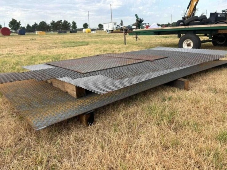 8'x4'-diamond-plate-sheet-metal---assort-of-metal-image-2