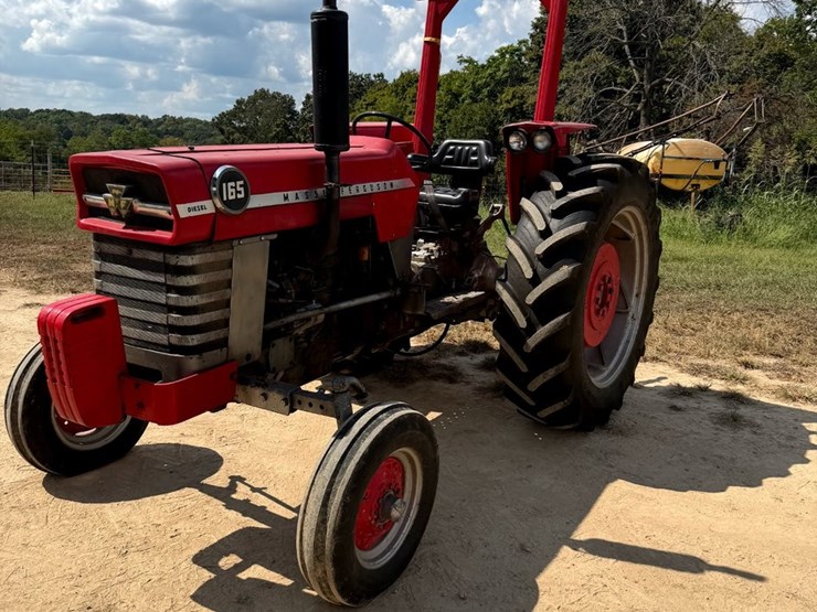 massey-ferguson-165-image-2