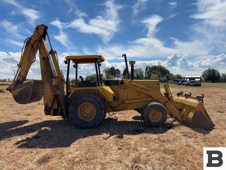 1987-deere-710b-image-6
