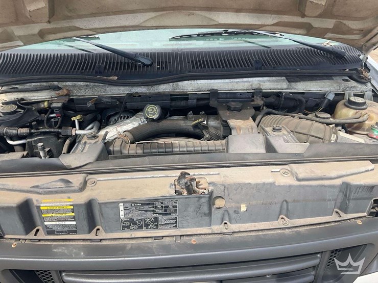 2004-ford-e450-image-6