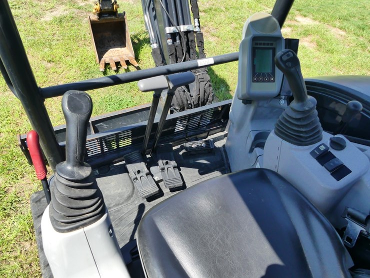deere-35p-image-13