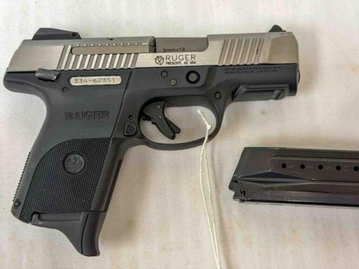 ruger-sr9c-9mm-pistol-image-2