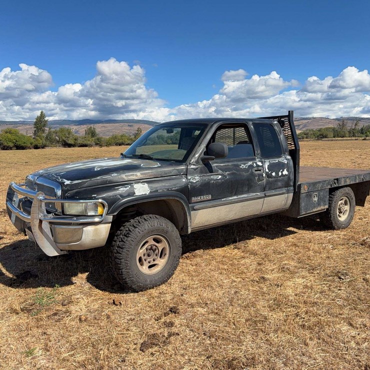 2002 DODGE RAM 2500