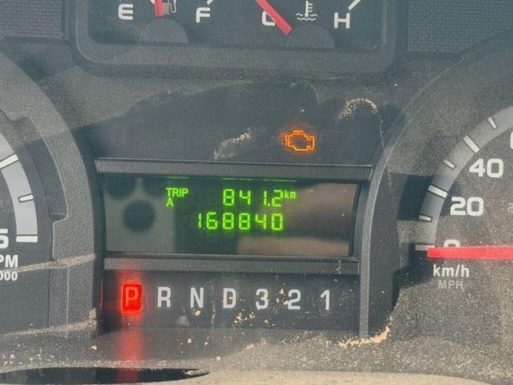 2013-ford-e450-image-47