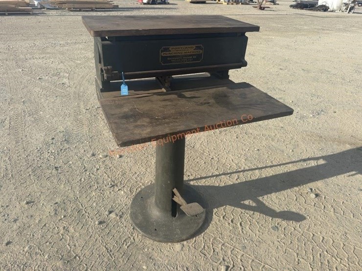 vintage-paper-punch-w/-stand-image-2