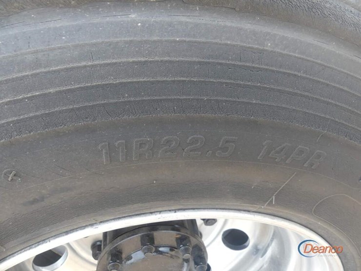 2009-kenworth-t370-image-5