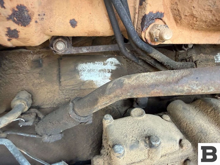 1988-mack-rd688s-image-38