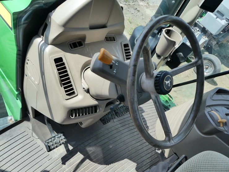 2022-john-deere-6175m-image-13