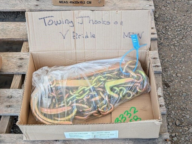 j-hooks-w/-v-bridle-for-towing-image-1