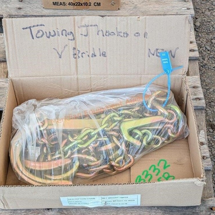 J Hooks w/ V Bridle for Towing