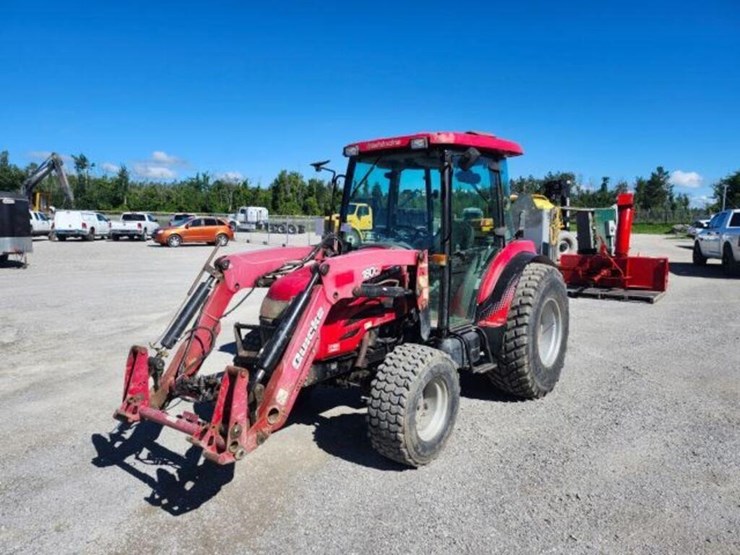 2013-mahindra-5010-hst-image-1