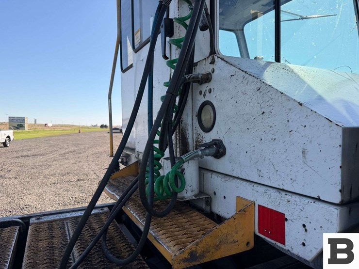 2012-capacity-tj5000-image-28