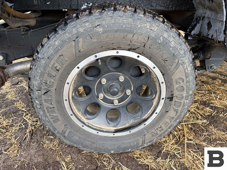 2022-mahindra-roxor-4x4-utv-image-23