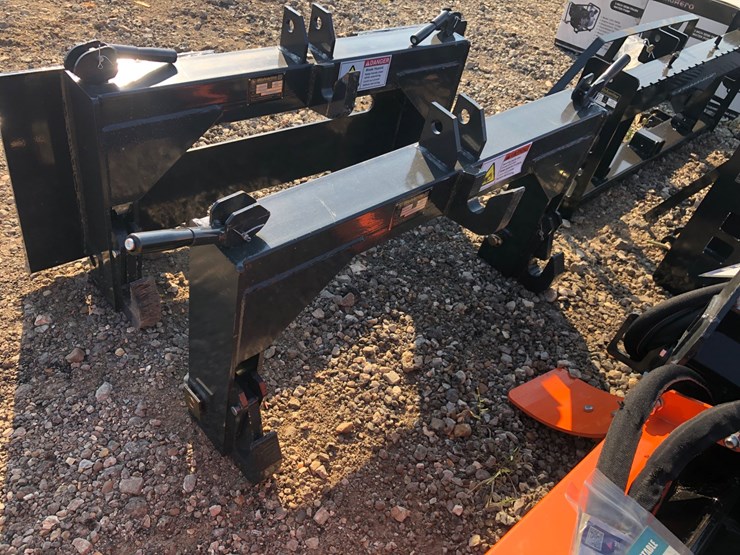 #83-•-3-pt-tractor-quick-hitch-image-2
