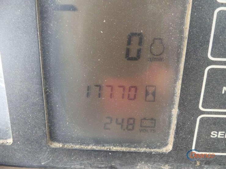 2001-deere-544h-image-17