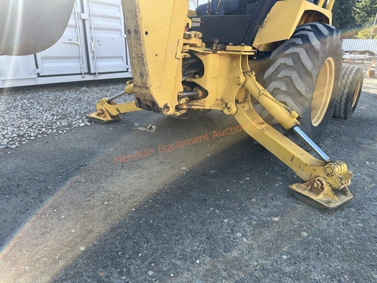 deere-410c-image-33