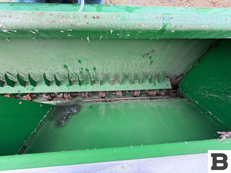 john-deere-8350-image-24