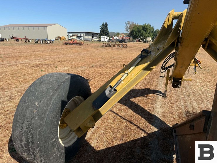 2006-johnson-pull-type-6'-tile-plow-image-20