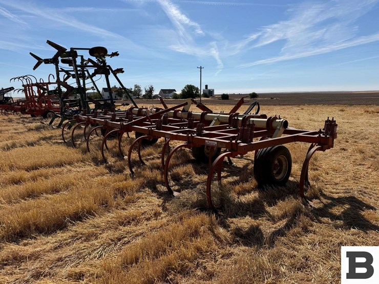 krause-2341-field-cultivator-image-5