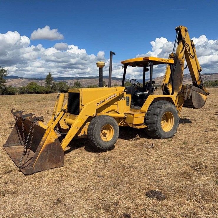 1987 DEERE 710B