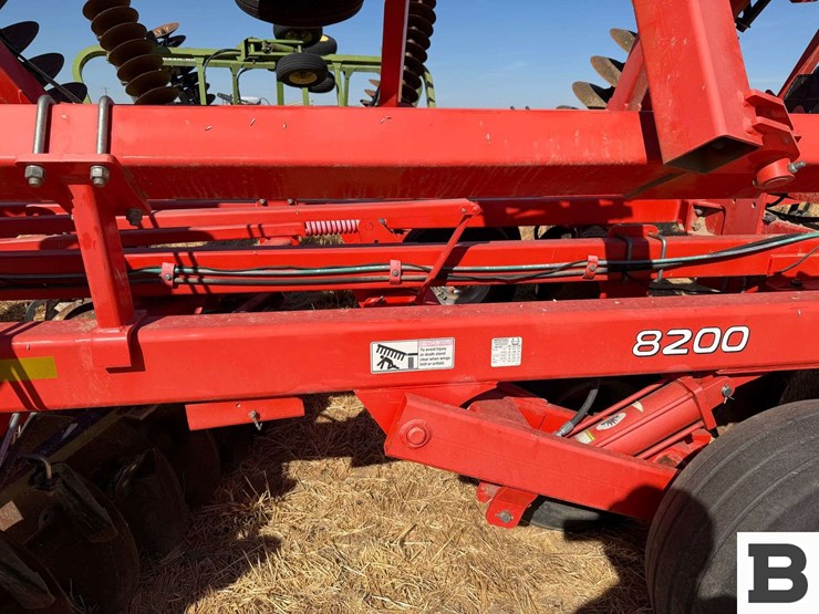 2012-kuhn-krause-8200-twin-offset-disc-image-24
