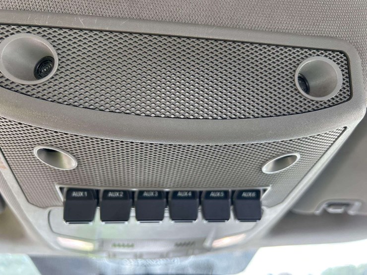 2019-ford-f550-image-21