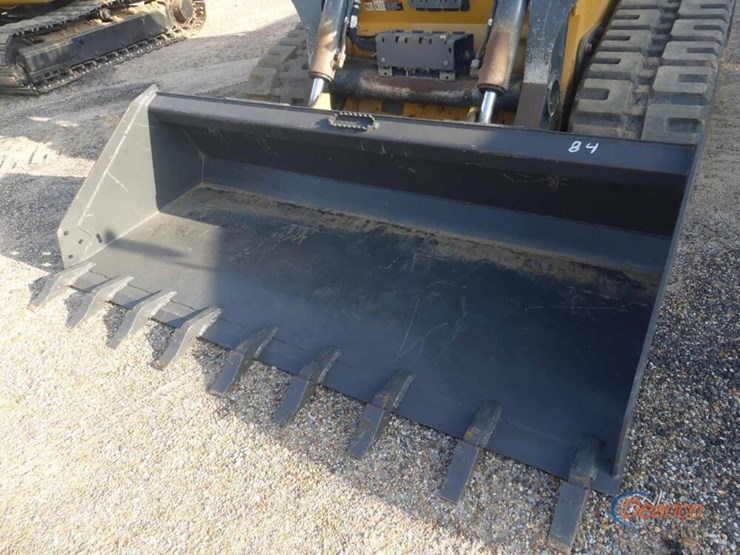 2023-deere-331g-image-6