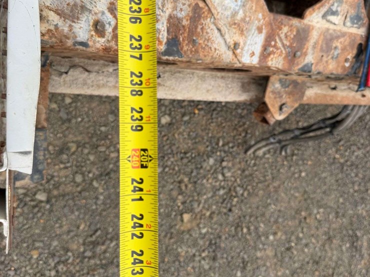 western-trailers-quadruple-axle-trailer-frame-image-19