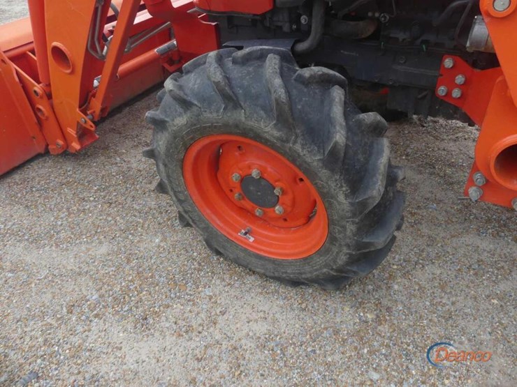2016-kubota-l4701dt-image-16