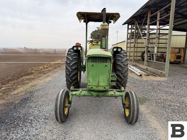 john-deere-3010-image-9