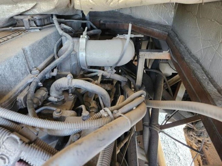 2006-allegro-bus-class-a-motorhome-400abus0d6j0072-image-69
